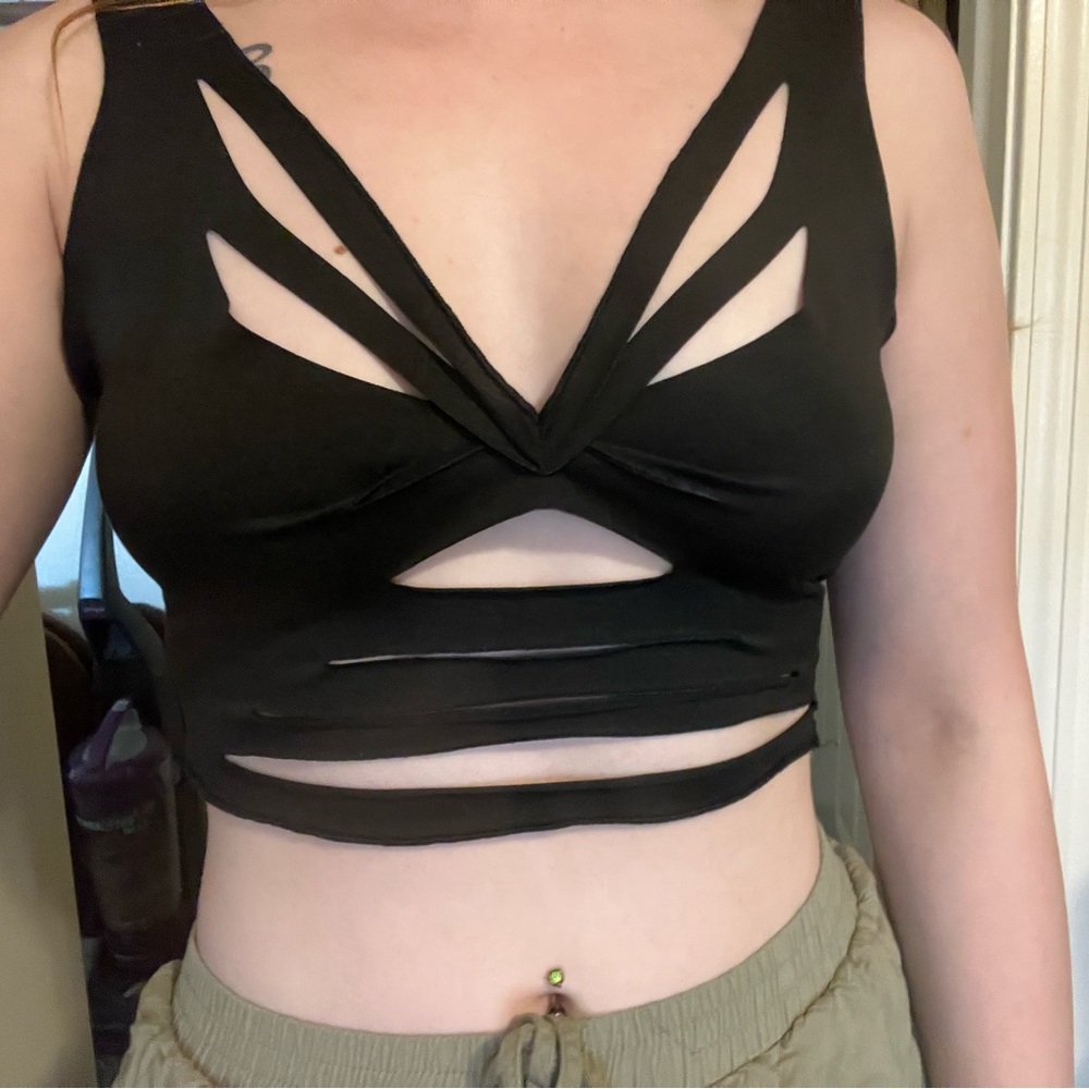 SHEIN Black Cut-Out Tank Top